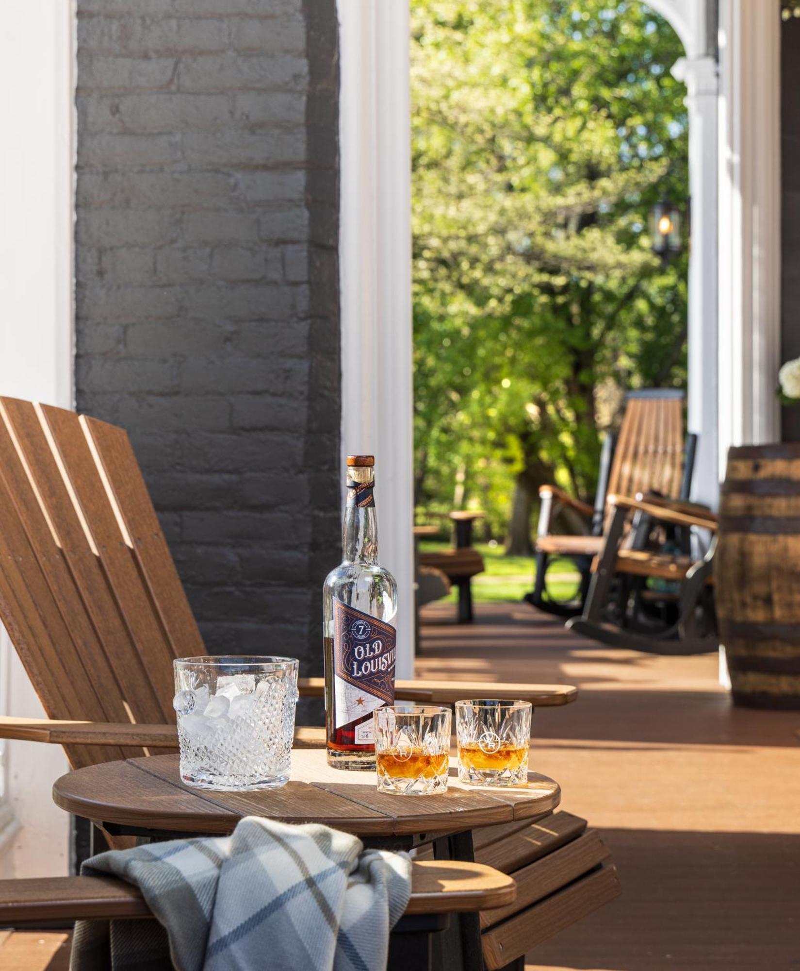 Inn At Woodhaven-In The Heart Of The Bourbon Trail-Over 12 Distilleries Nearby Louisville Exterior photo